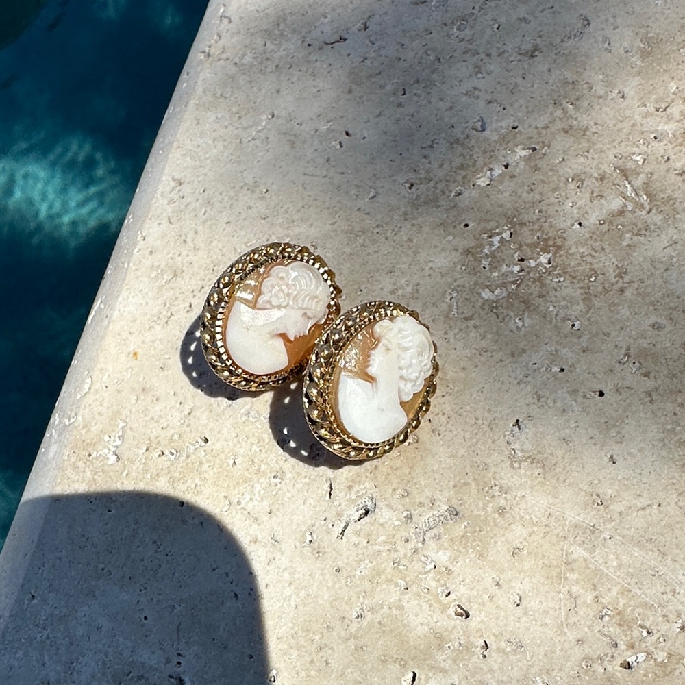 Elegant Gold and Cream Cameo Earrings